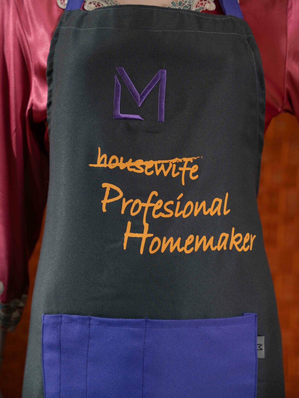 NEW EXCLUSIVE APRON - Image 10